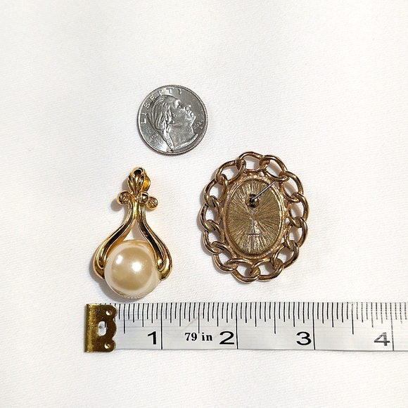 Avon Pearlesque Pendant & Napier Brooch Project Piece Set - Picture 4 of 5